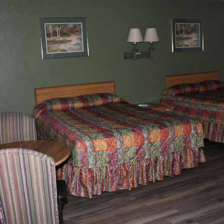 American Motor Inn - רוק איילנד מראה חיצוני תמונה